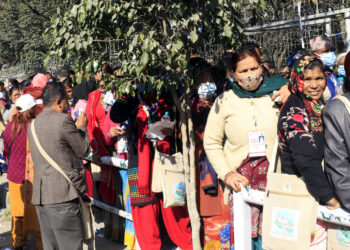 कांग्रेसको मतदानमा साढे ४ घण्टाको समयमा एकतिहाइ मत पनि खसेन