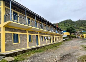 कोरोना पोजिटिभ देखिएपछि चण्डेश्वरी माध्यमिक विद्यालय बन्द