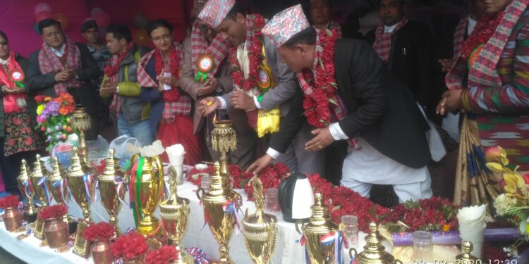 बागमती प्रदेशको सामाजिक विकास मन्त्रीद्वारा दोस्रो राष्टपति रनिङ शिला प्रतियोगिता उद्घाटन ।