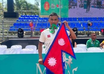 अन्तर्राष्ट्रिय फाइटरसँग भिड्दै रामेछापका मुवाईथाई खेलाडी लालबहादुर