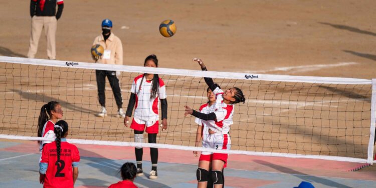 भुजीमा अन्तरपालिका खुल्ला महिला भलिबल प्रतियोगिता हुँदै