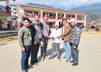 छात्रवृत्ति वितरण; लक्ष्मी सनराइज बैंक बाम्ती शाखा